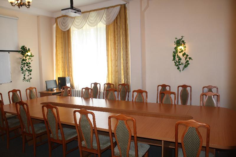 Druzhba 3*