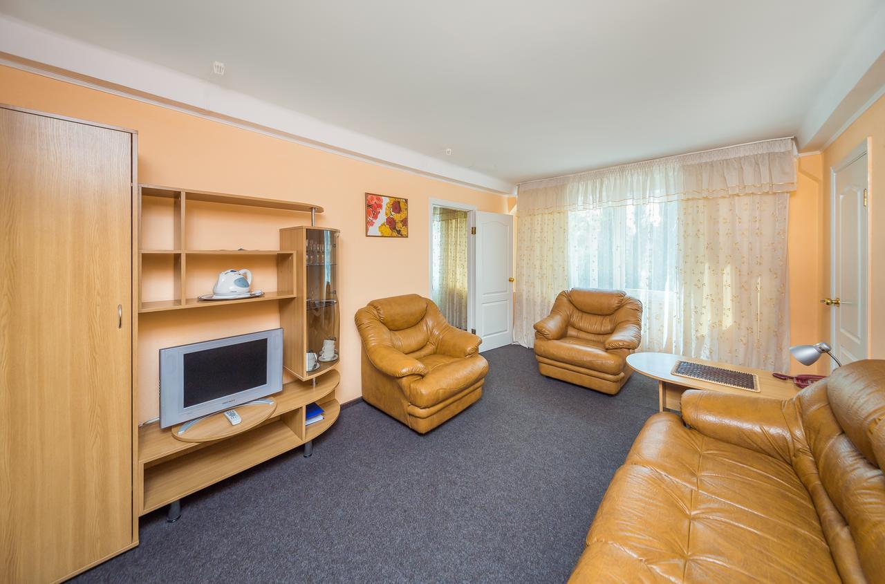 Hotel Druzhba