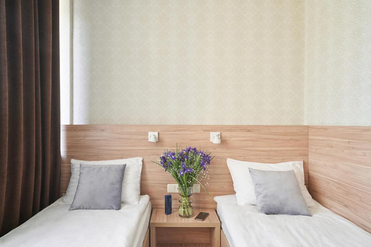 Druzhba Hotel