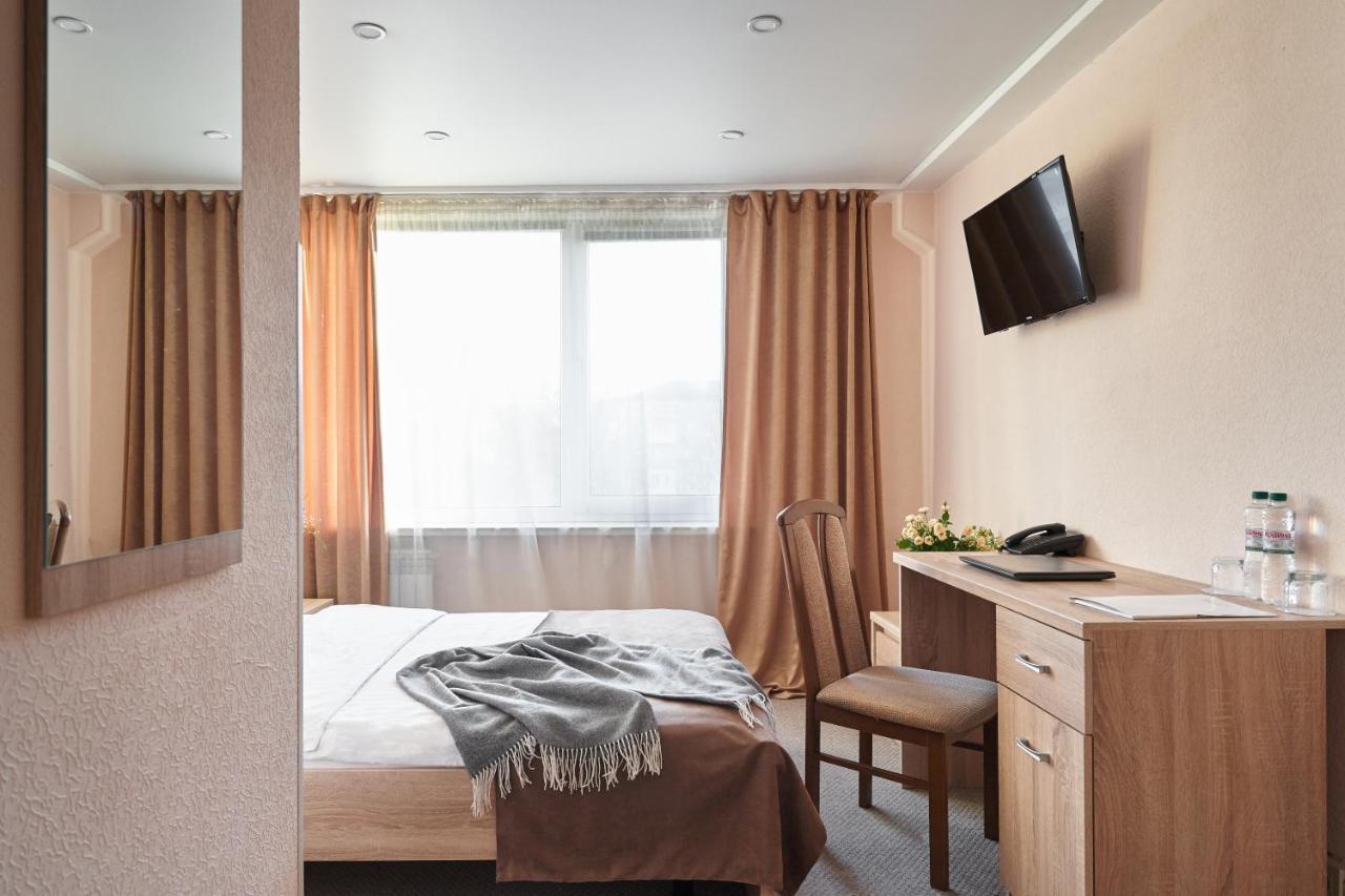 Hotel Druzhba 3*
