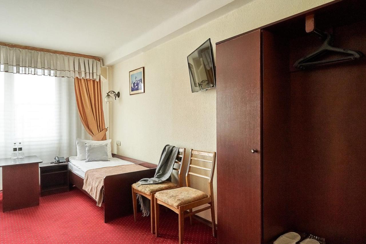 Hotel Druzhba